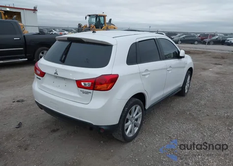 2014 Mitsubishi Outlander Sport Es z USA, uszkodzony, nr VIN 4A4AP3AU2EE023463